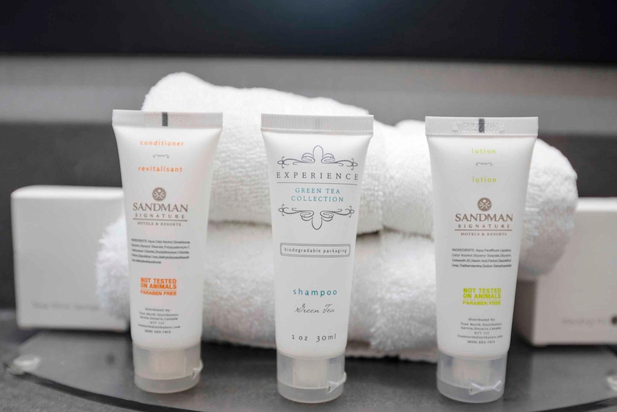 Sandman Signature Prince George Hotel Екстериор снимка